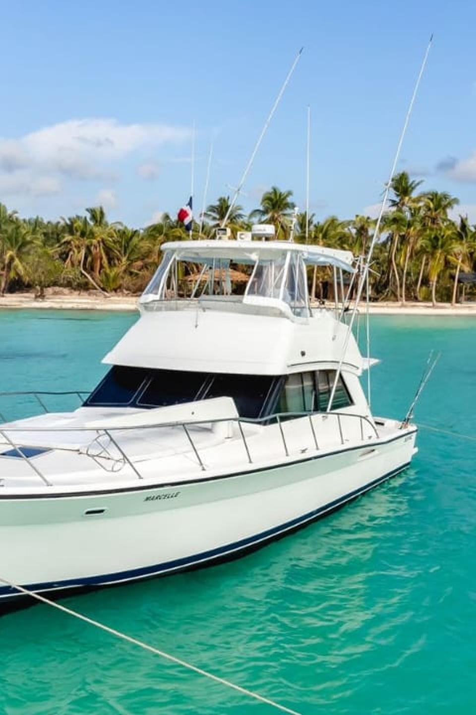 Iate privado vs catamarã privado em Punta Cana (2026): qual reservar?
